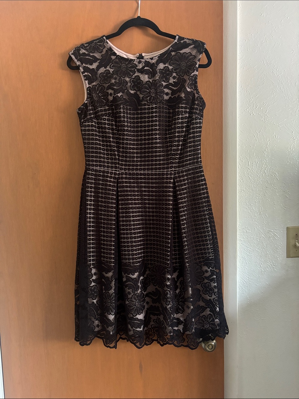 Floral Lace Overlay Midi Dress in Black